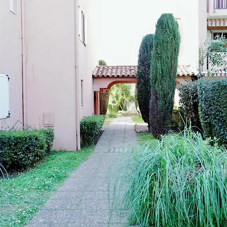 Petit Nid Douillet Proche Et Commerces Apartmán *